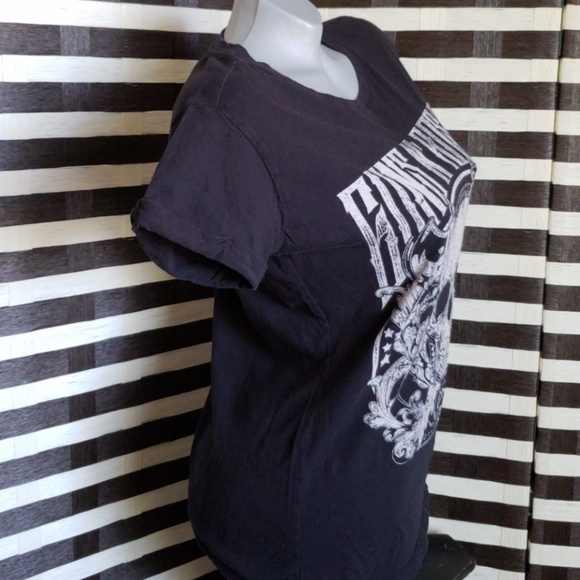 GUN'S AND ROSES BLACK TSHIRT - Picture 3 of 6
